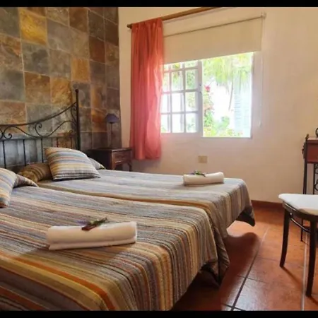 La Granja * Los Llanos De Aridane